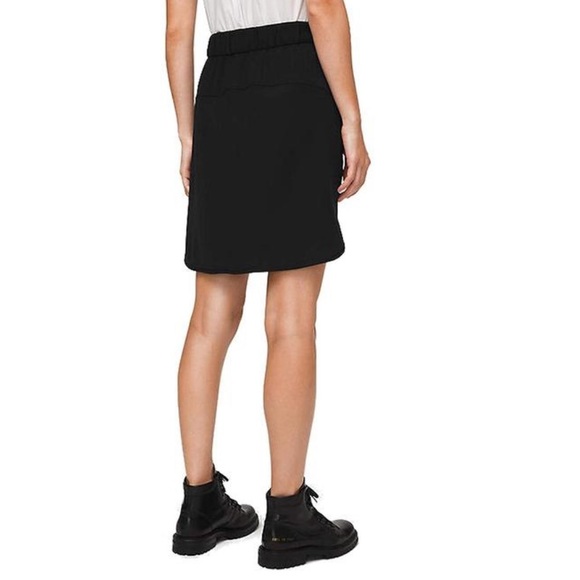Lululemon On The Fly Skirt *21" - Black - Picture 9 of 12